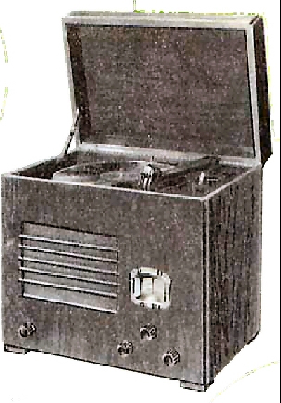 S.F.A.R. Radiophono 735 A