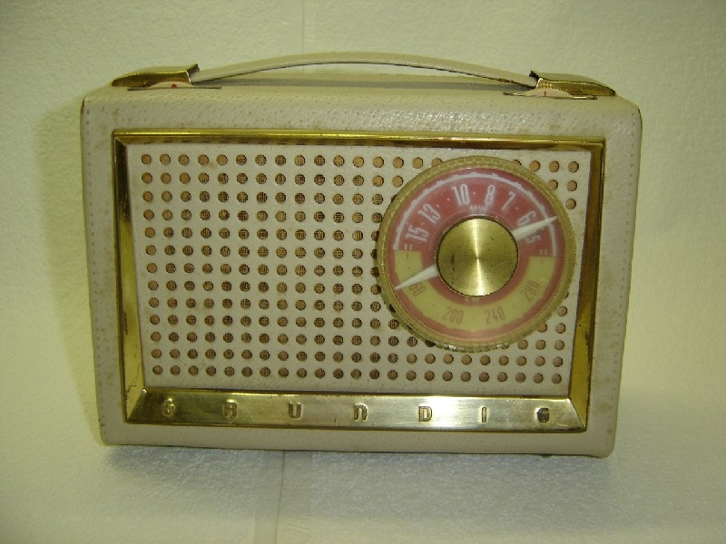 Grundig Music Transistor Boy 59