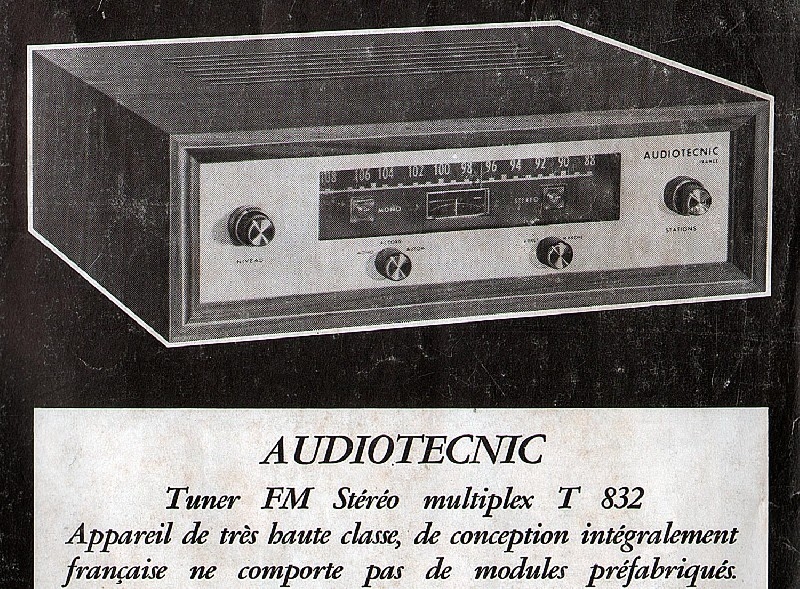 Audiotecnic T 832 Tuner FM  