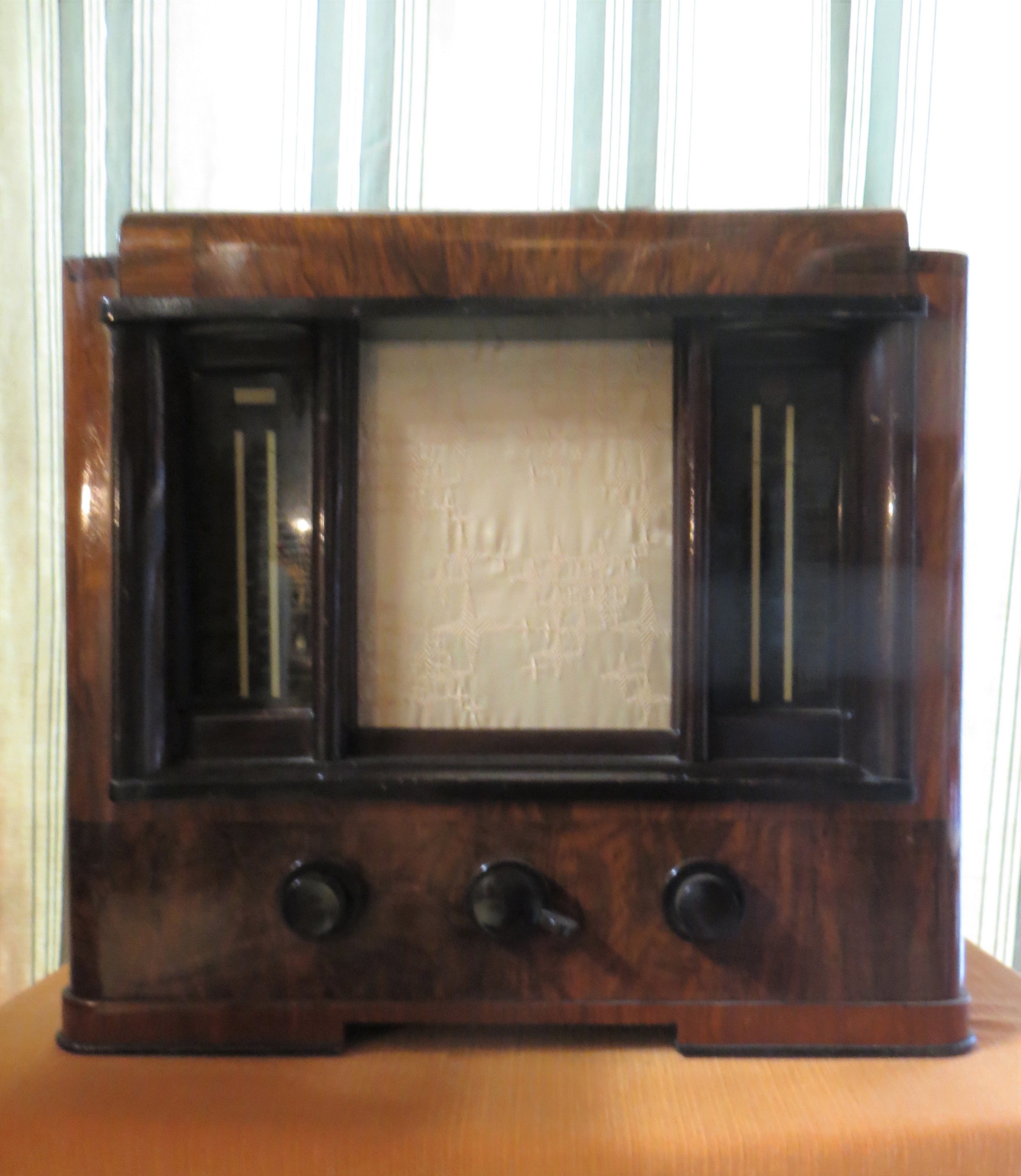 Philips 536 A `Temple de la Musique`