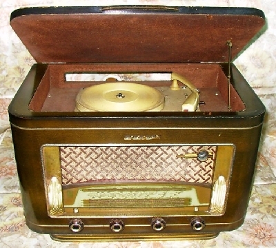 Minerva Phono Minola 654 (FR)