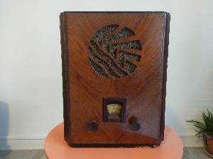 427 Radiola