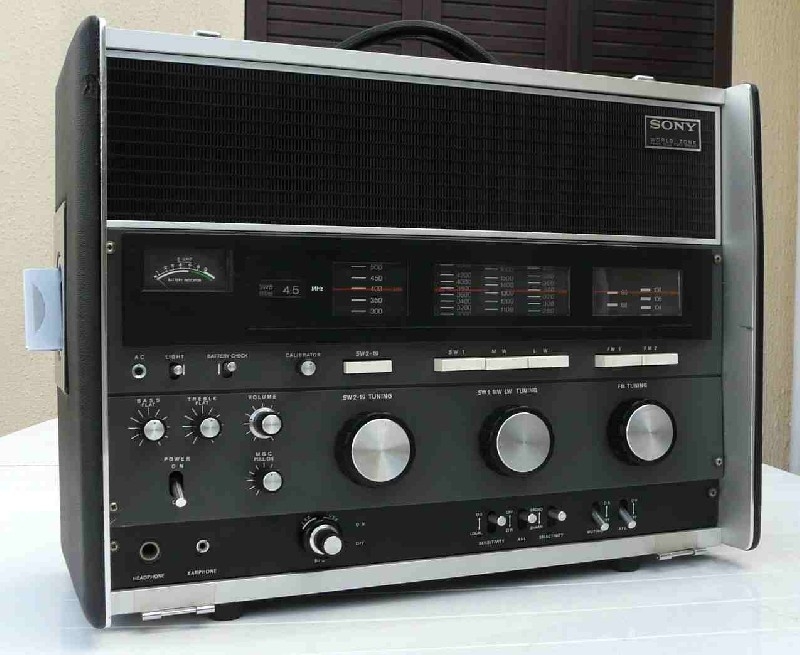 Sony CRF 230 B