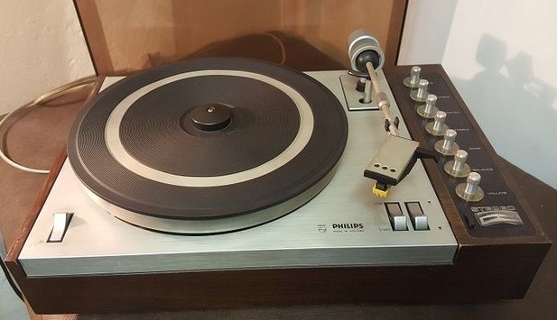 Philips 22 GF 808