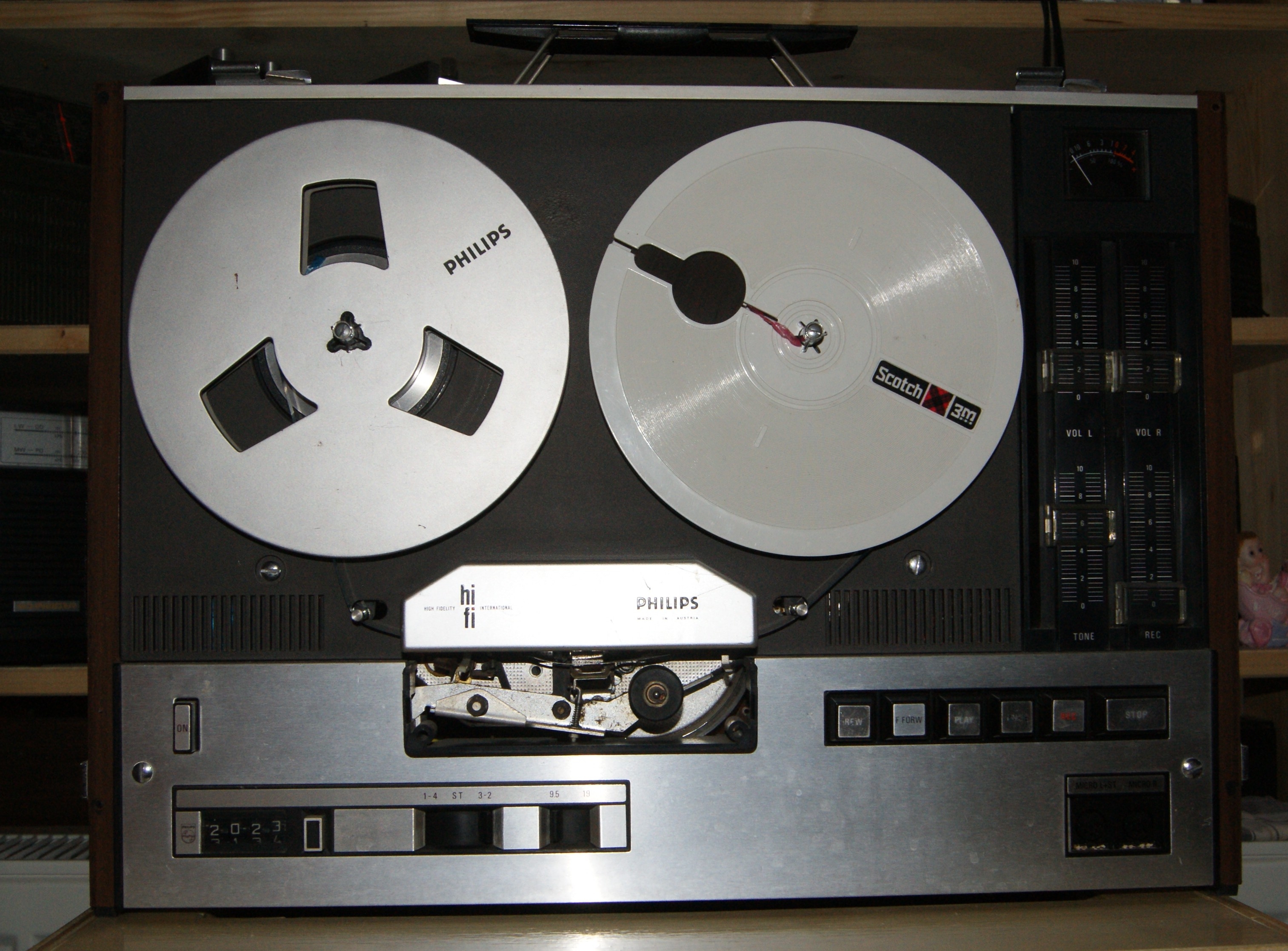 Philips N 4414