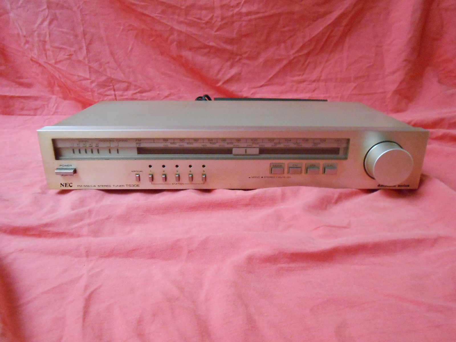 NEC T 530 E