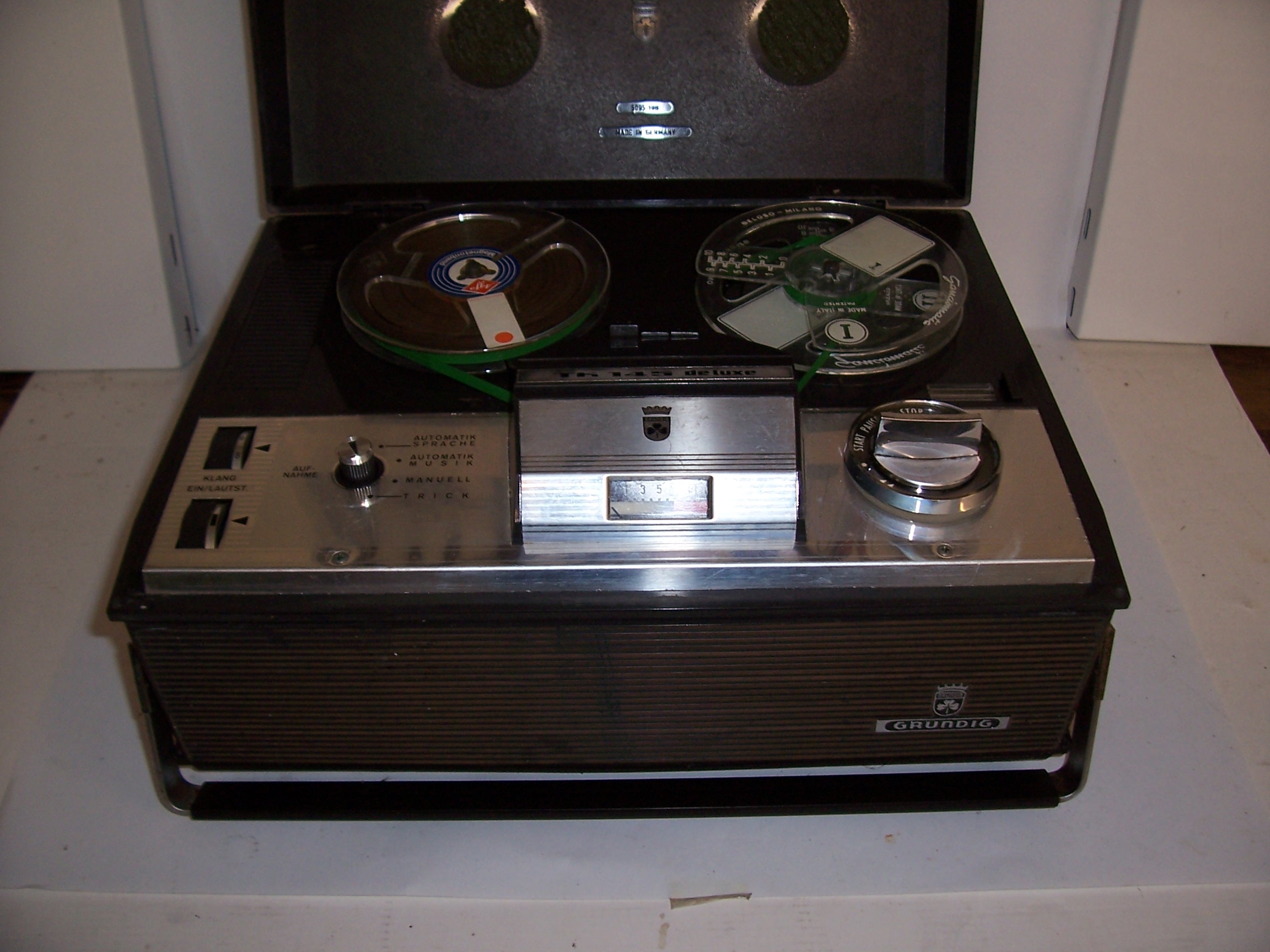 Grundig TK 145 L / De Luxe