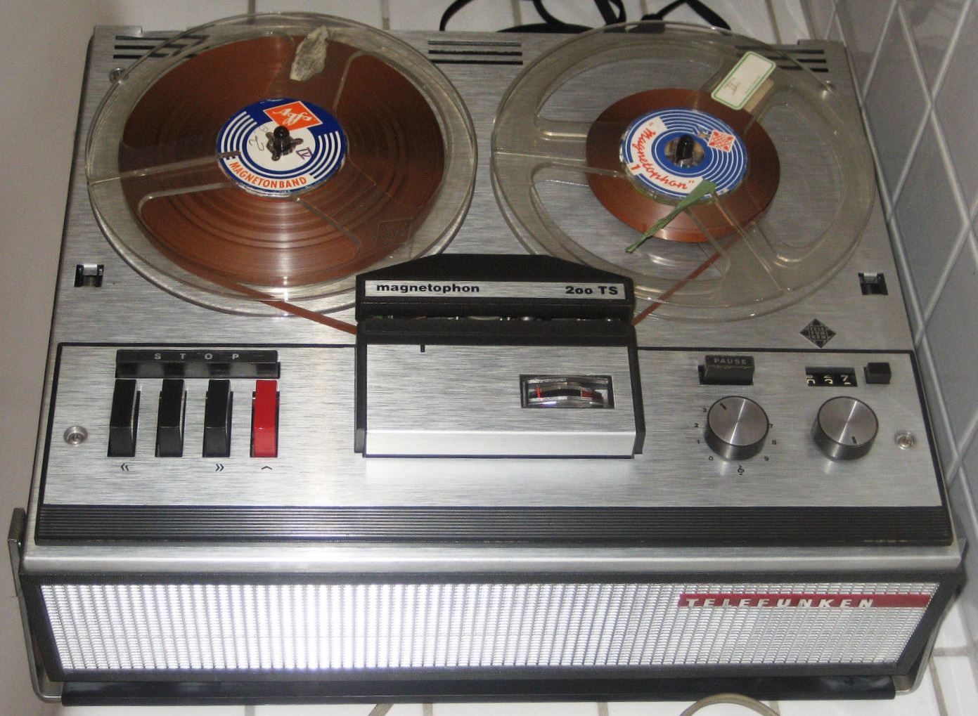 Telefunken Magnetophon 200 TS