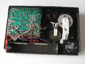 Coque arrière ôtée (manque la courroie)