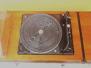 Version teck avec platine Dual 1210