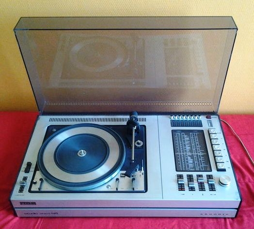 Grundig Studio 2040 Quadri ou Quadro