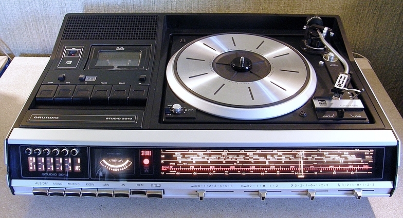 Grundig Studio 3010