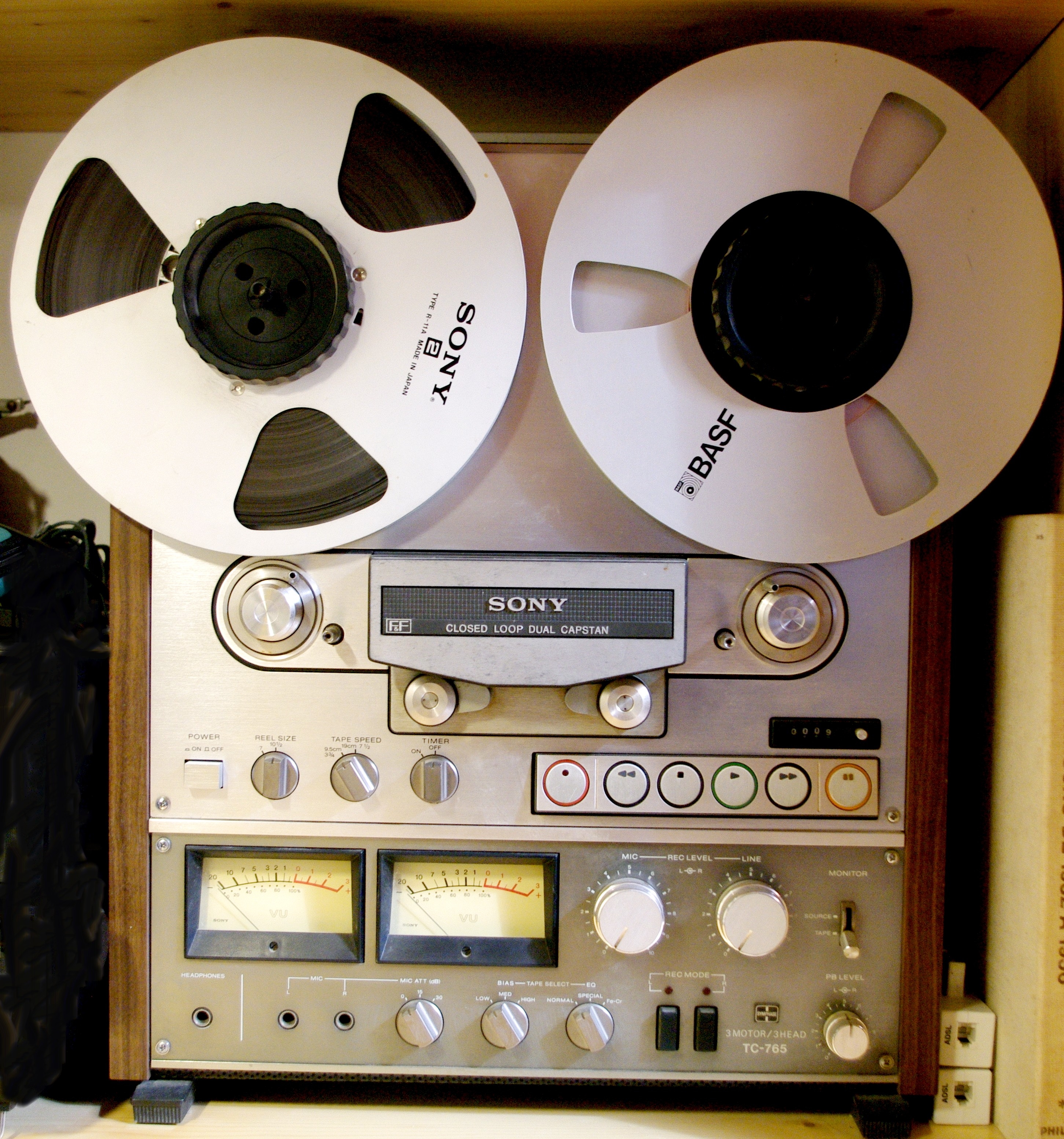 Sony TC-765