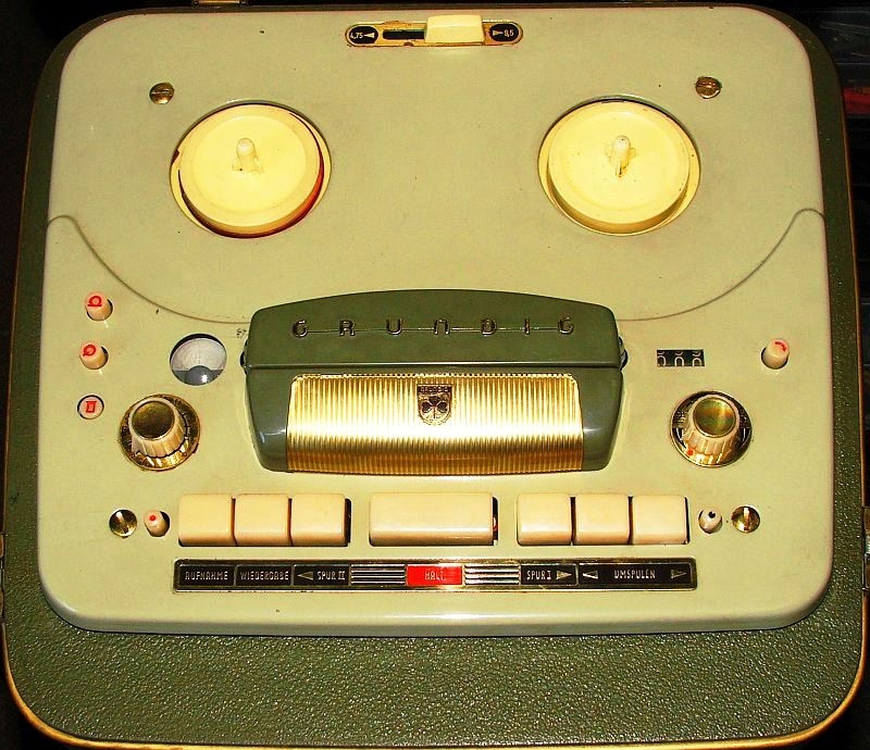 Grundig TK 16