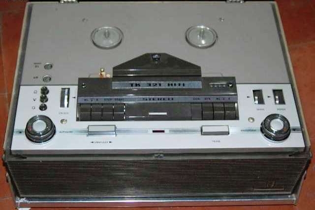 Grundig TK 321 HiFi