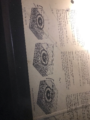 châssis dessous ( trouvé origine)