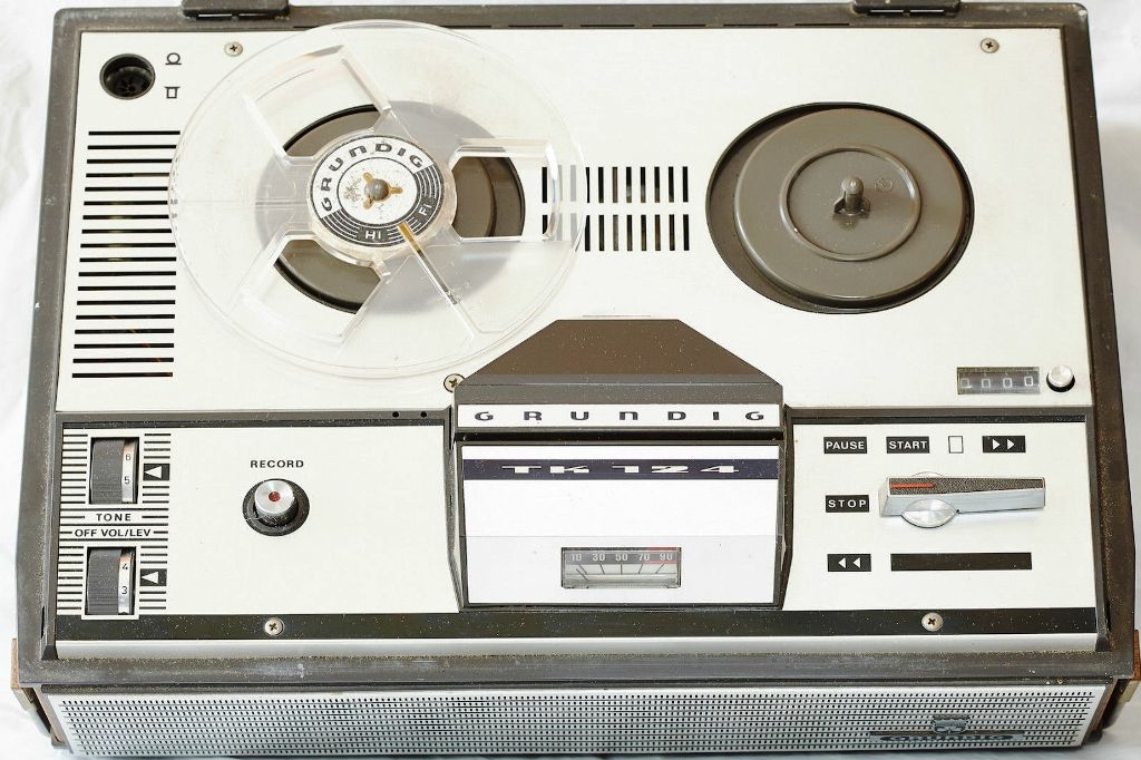 Grundig TK 124 Tr