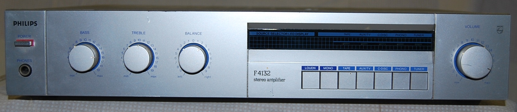 Philips F 4132/00 (BE)