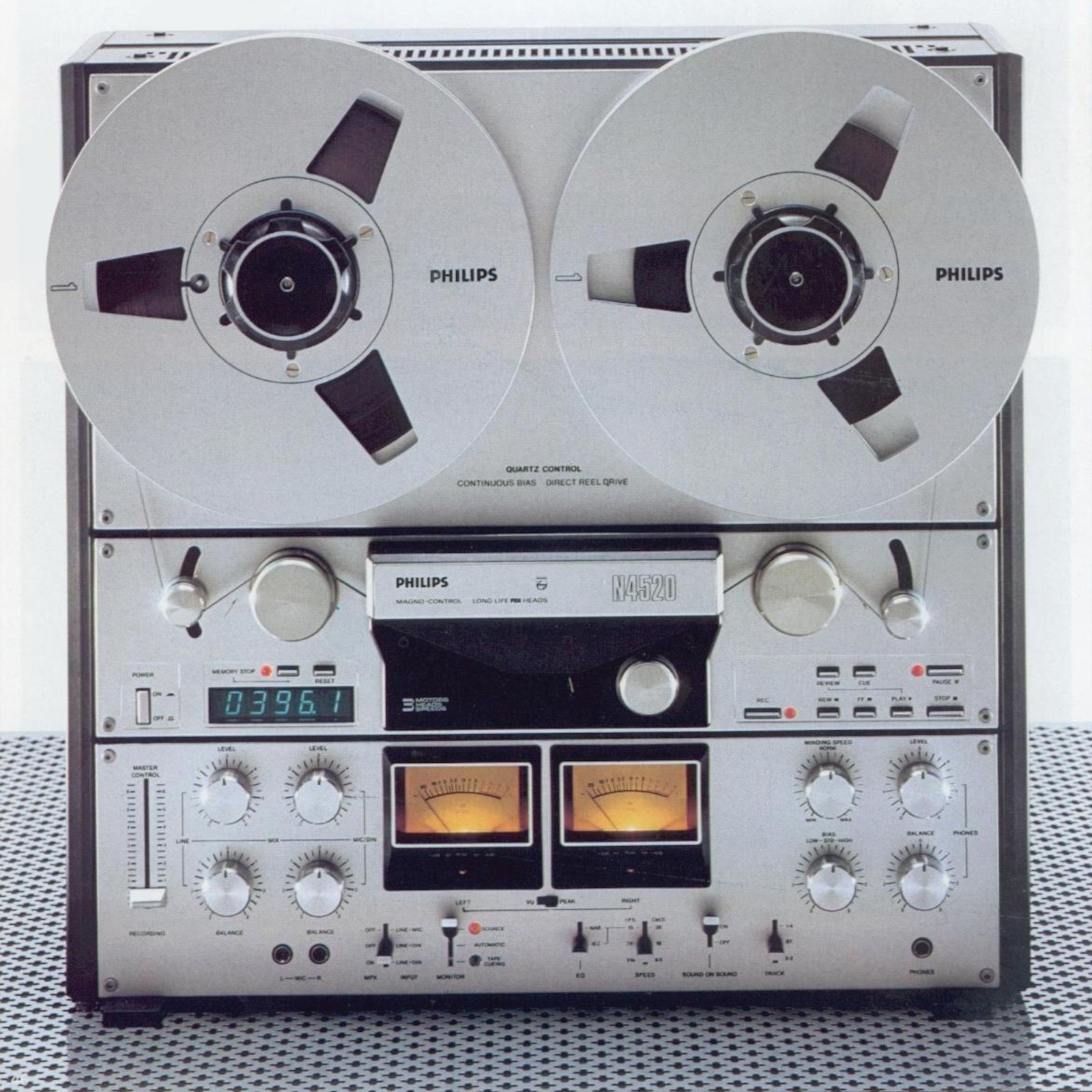 Philips N 4520