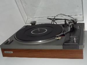 Pioneer PL-112D