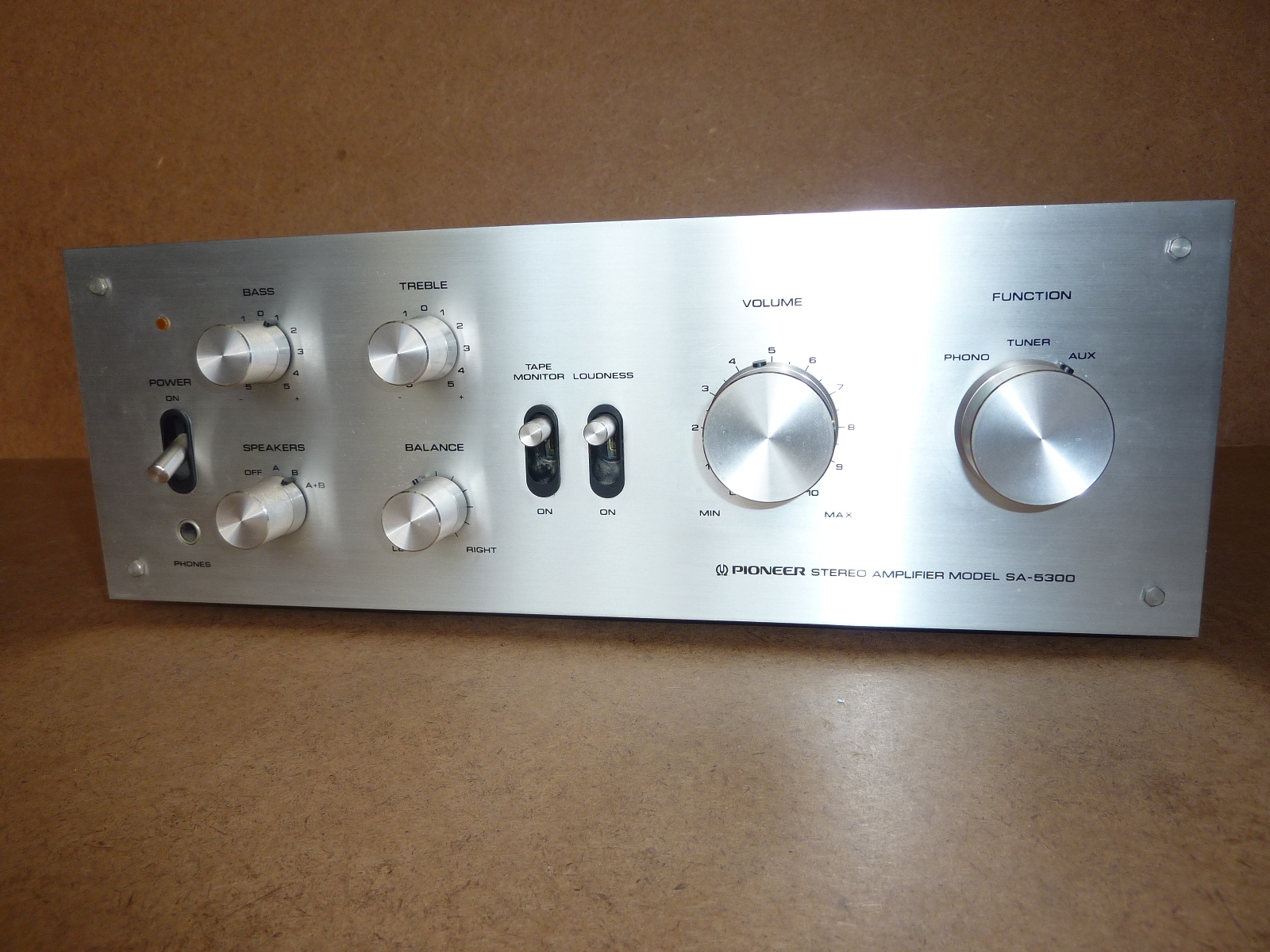 Pioneer SA-5300
