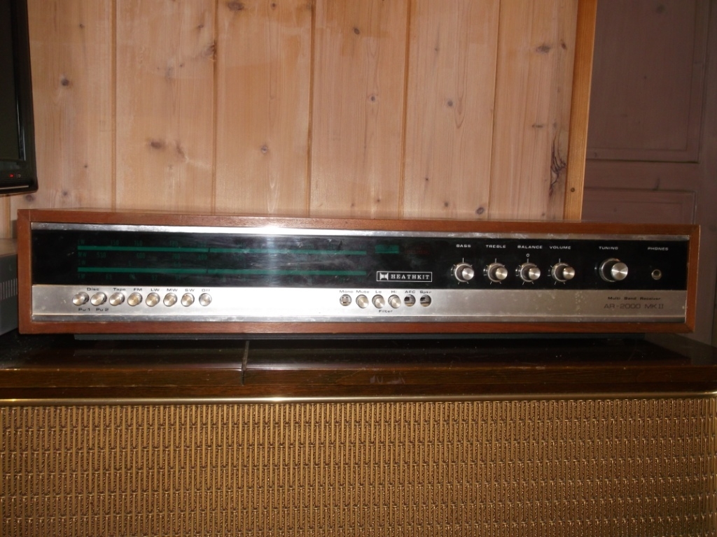 Heathkit AR-2000 MK II