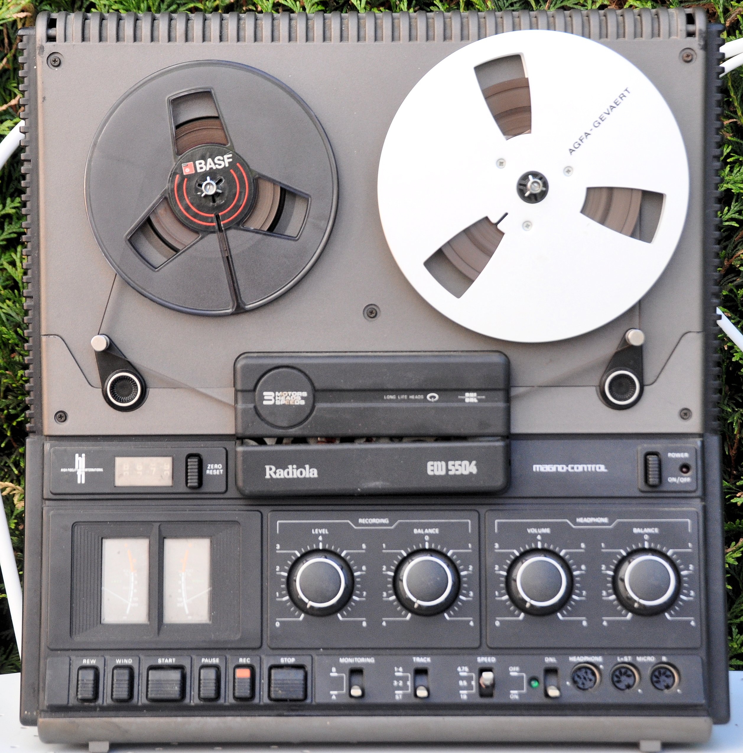 Radiola EW 5504