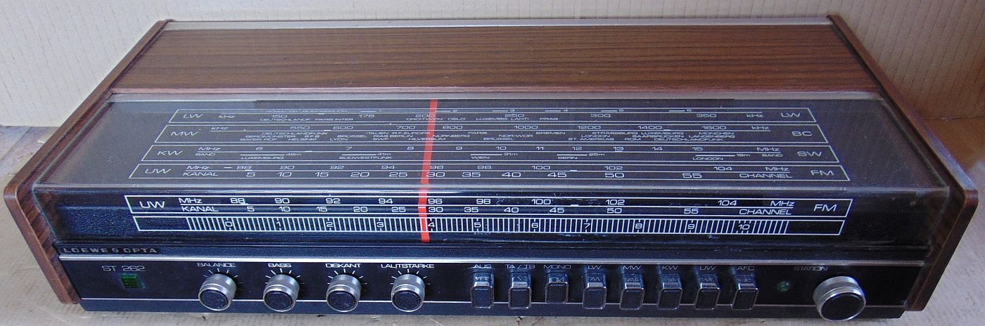 Loewe Opta ST 262