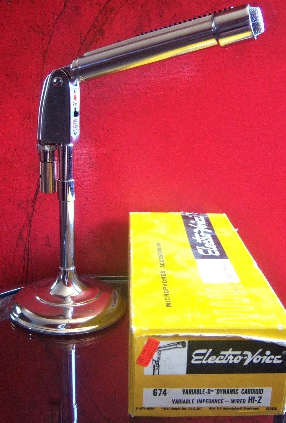 Electro-Voice 674