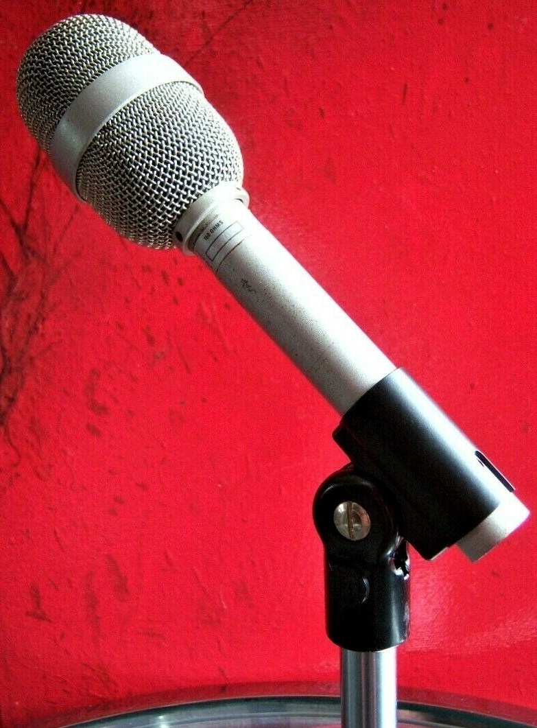 Electro-Voice DS 35