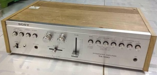 Sony TA 1090