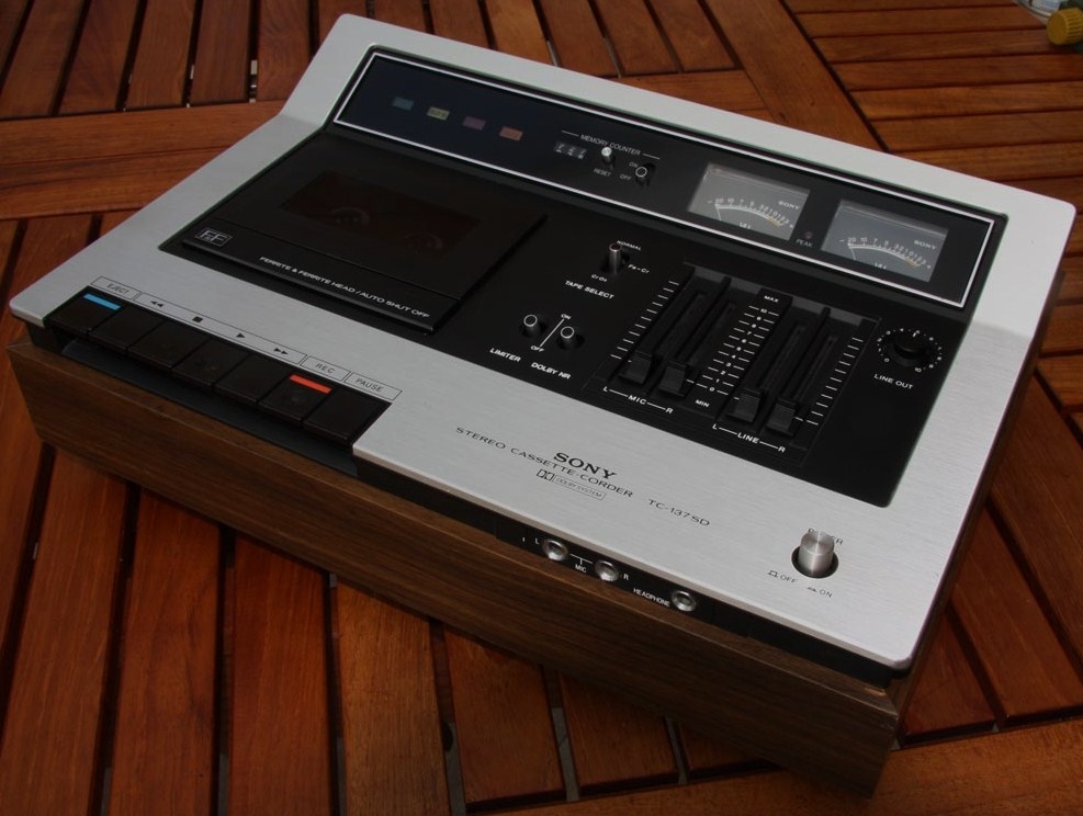 Sony TC 137 SD