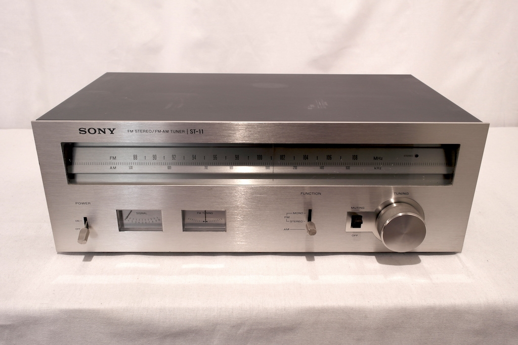 Sony ST 11
