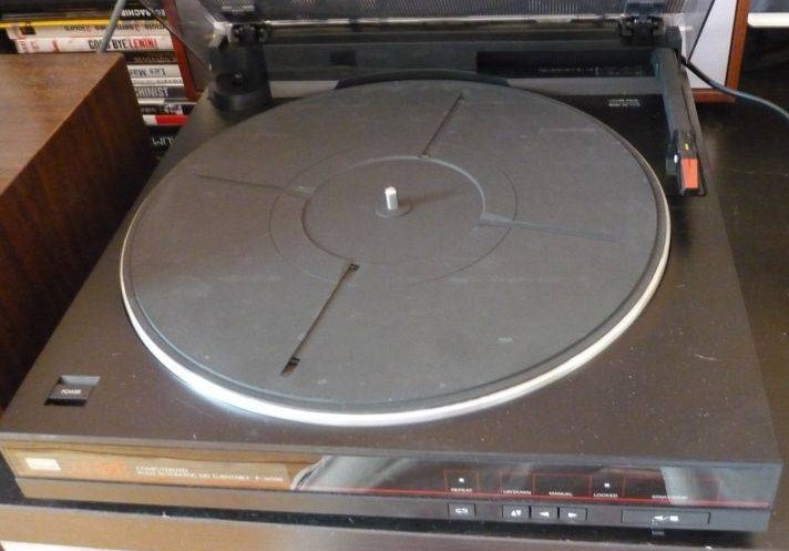 Sansui P M 500