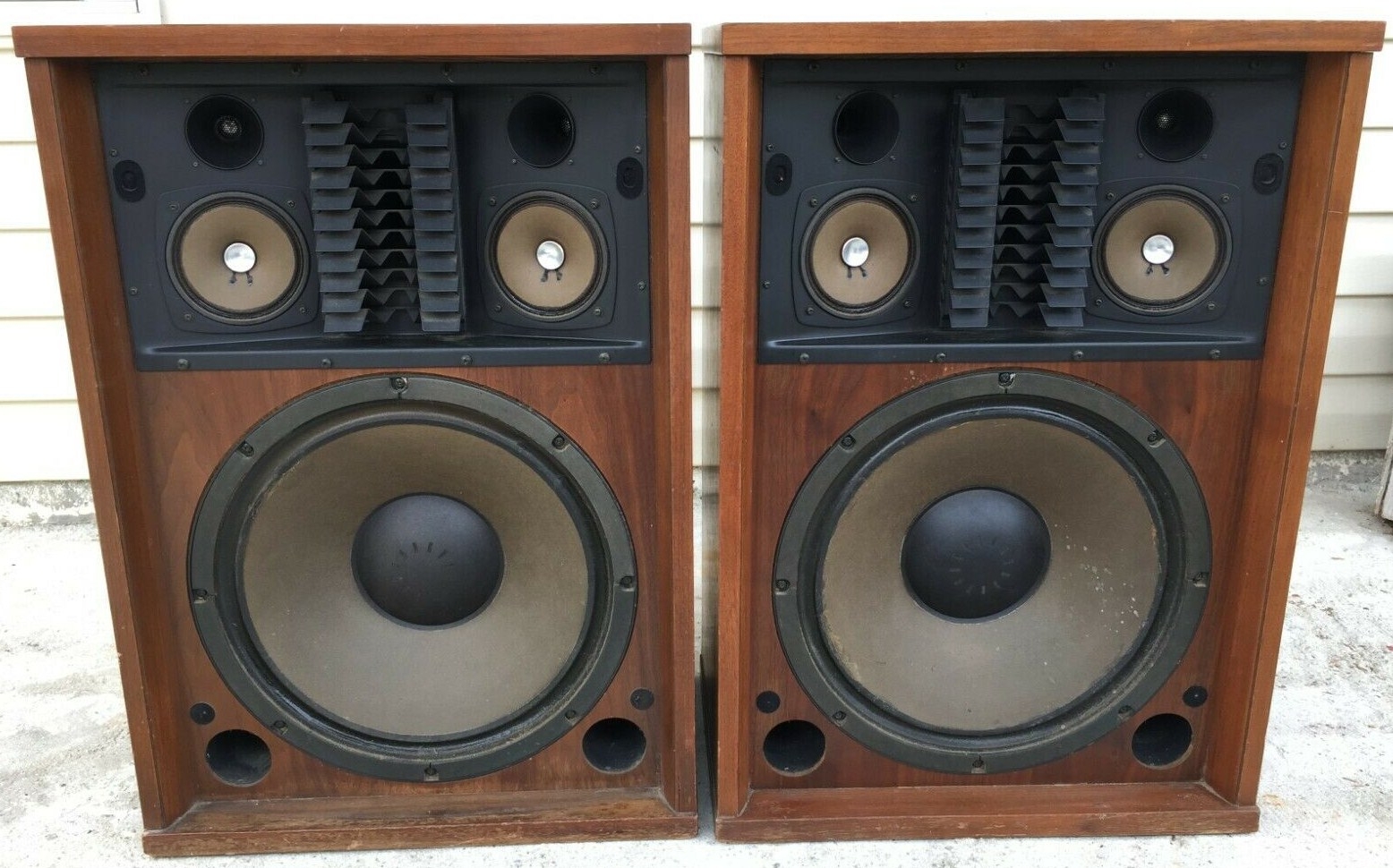 Sansui SP 3500