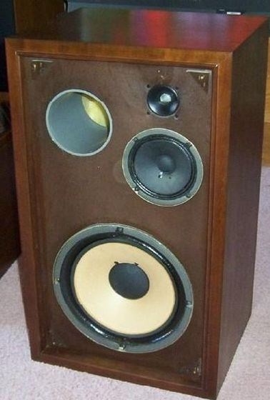 Sansui SP 100