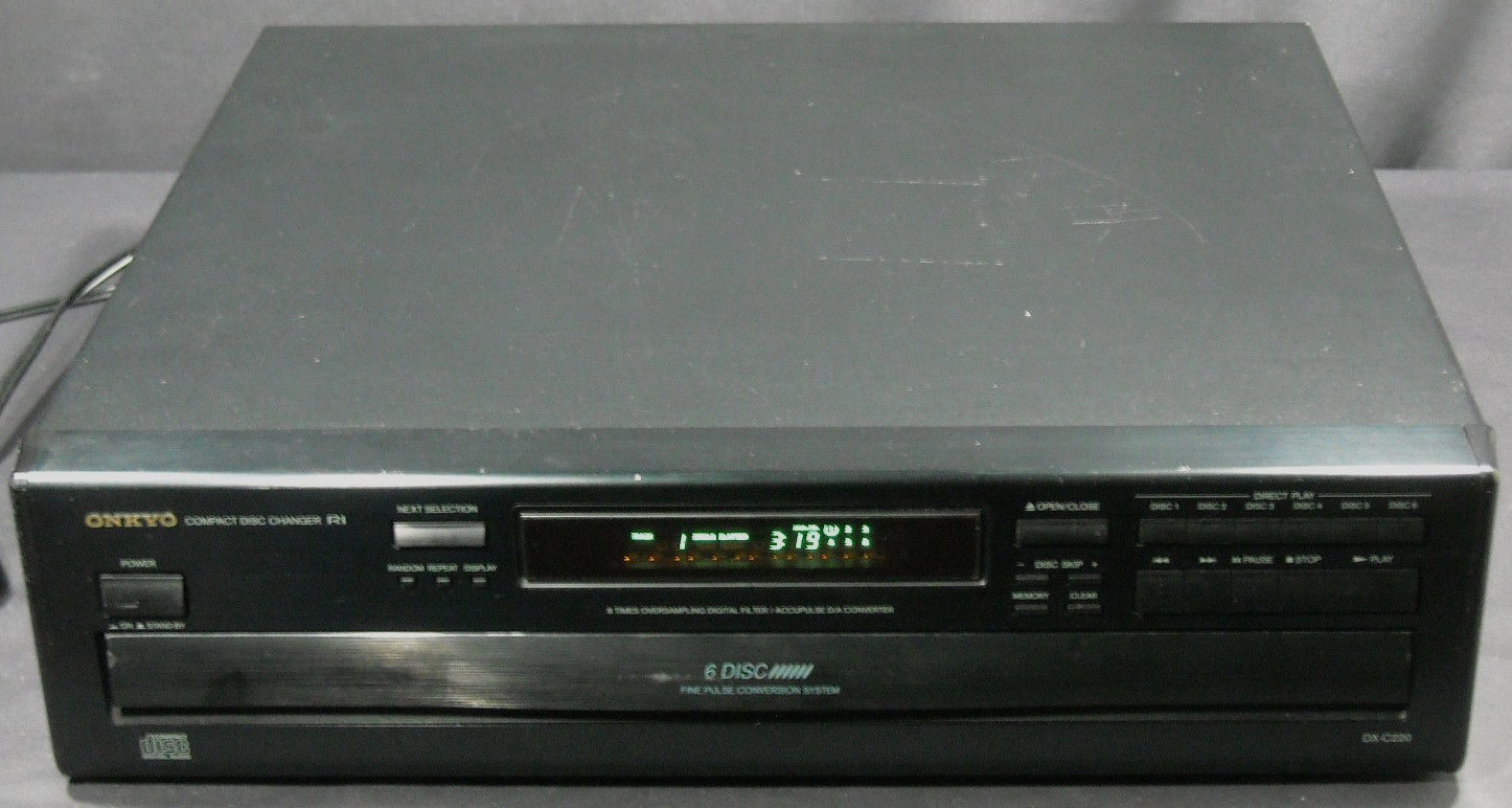 Onkyo DX C 220