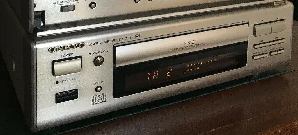 Onkyo C 711