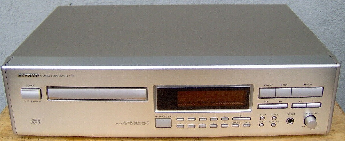 Onkyo DX 7210