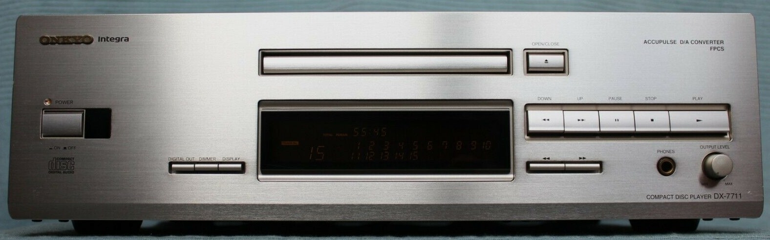 Onkyo DX 7711