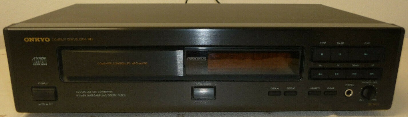 Onkyo DX 7011