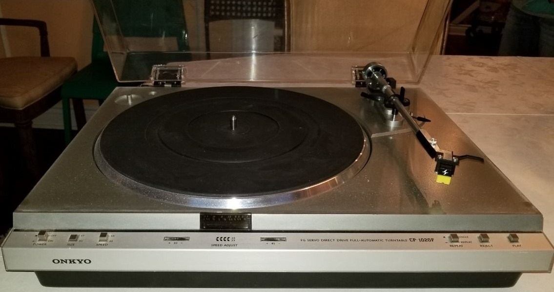 Onkyo CP 1020 F