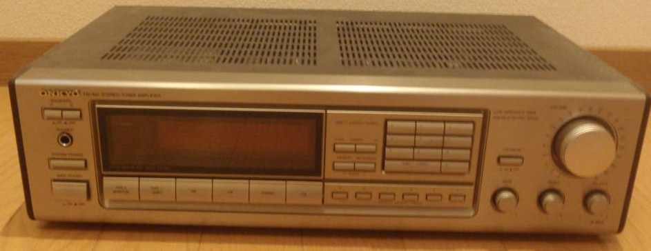 Onkyo R 803