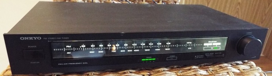 Onkyo T 4220
