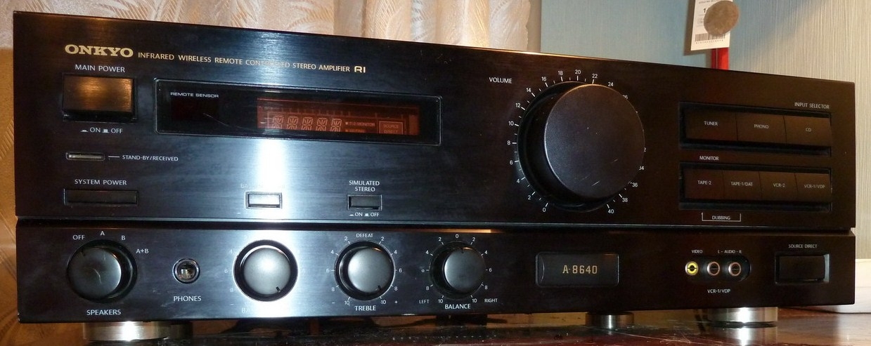Onkyo A 8640