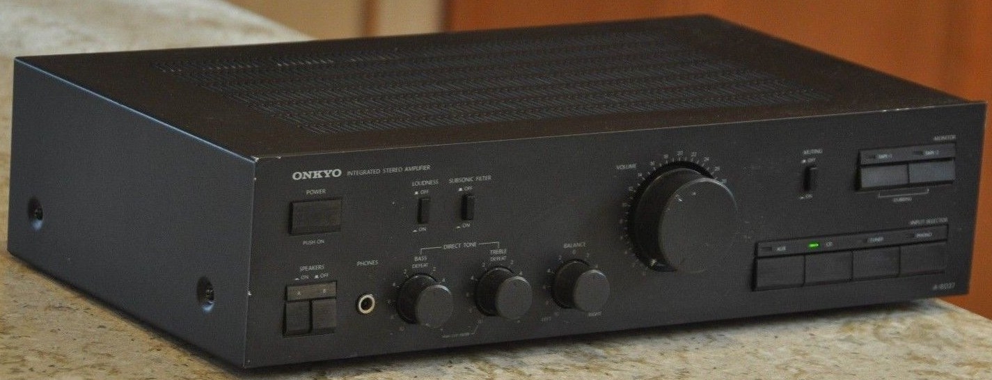 Onkyo A 8037