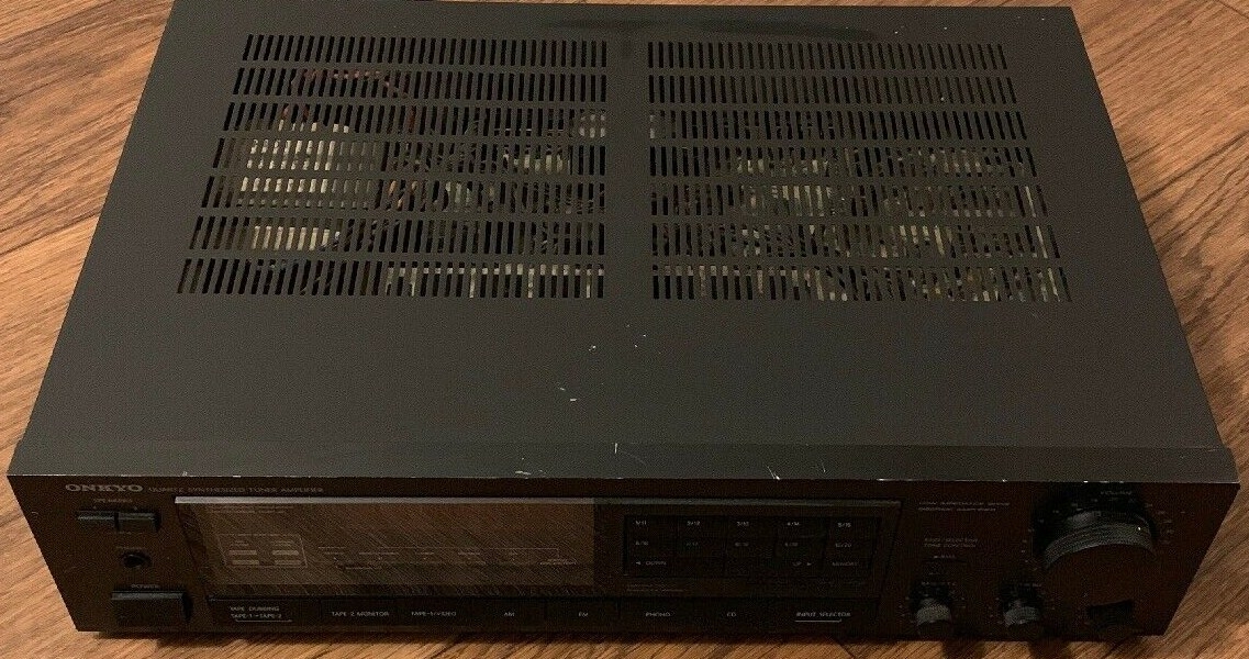 Onkyo TX 810