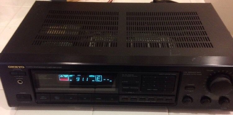 Onkyo TX 900