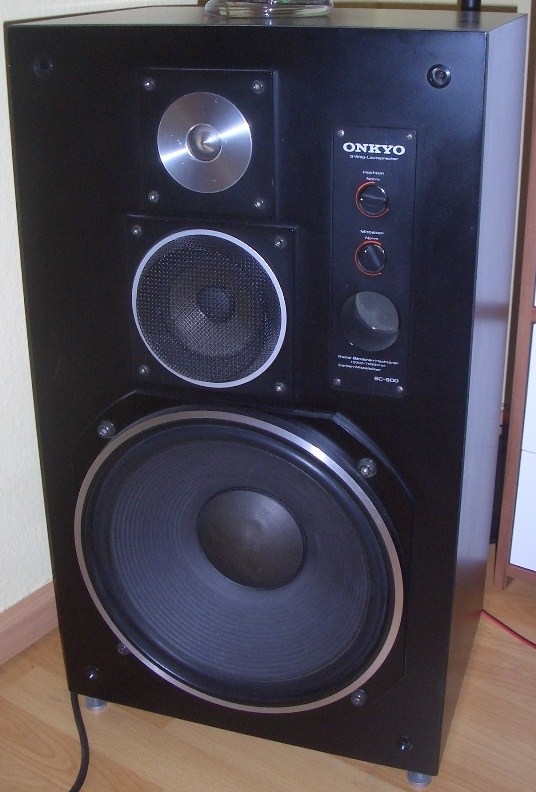 Onkyo SC 900