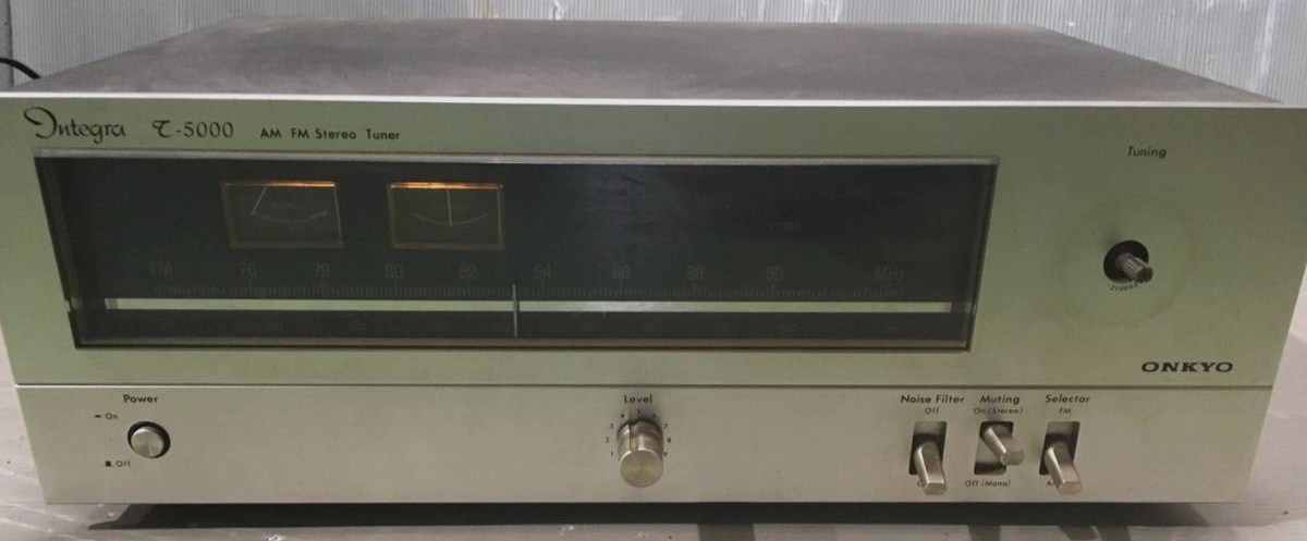 Onkyo T 5000